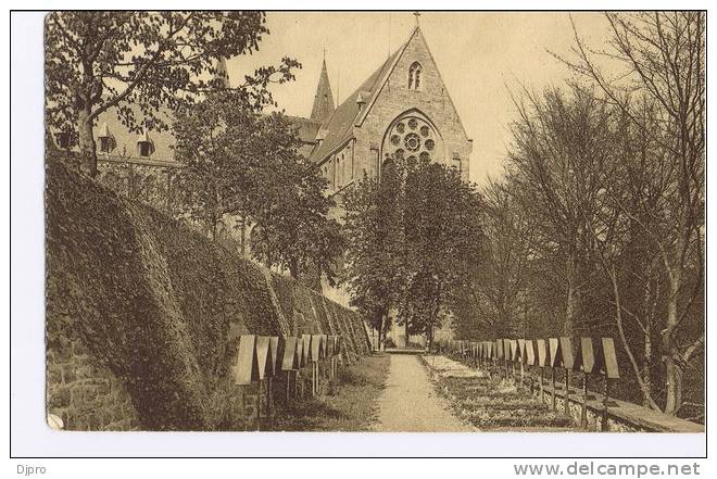 Maredsous Abbaye Cimentiere Des Moines - Anhee