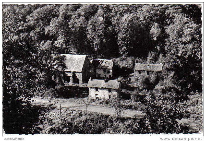 LES HAYONS  LES VIEILLES FORGES DU MAQUA - Bouillon