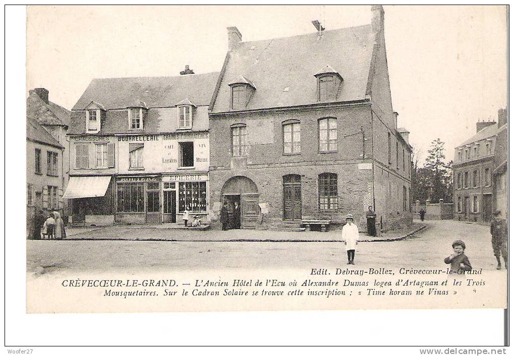 CPA CREVECOEUR LE GRAND Hotel De L´ecu Et Ses Commerces - Crevecoeur Le Grand