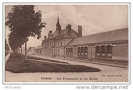 CPA 51 FISMES - Les Promenades Et Les Ecoles - Fismes