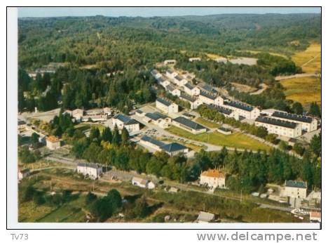 Cpc 852 - LA COURTINE - Vue Aérienne Du Camp  (23 - Creuse) - La Courtine