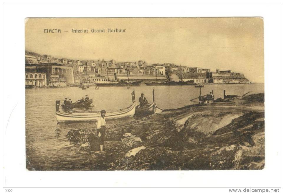 MALTE MALTA Interior Grand Harbour  Barques Et Pêcheurs - Malte