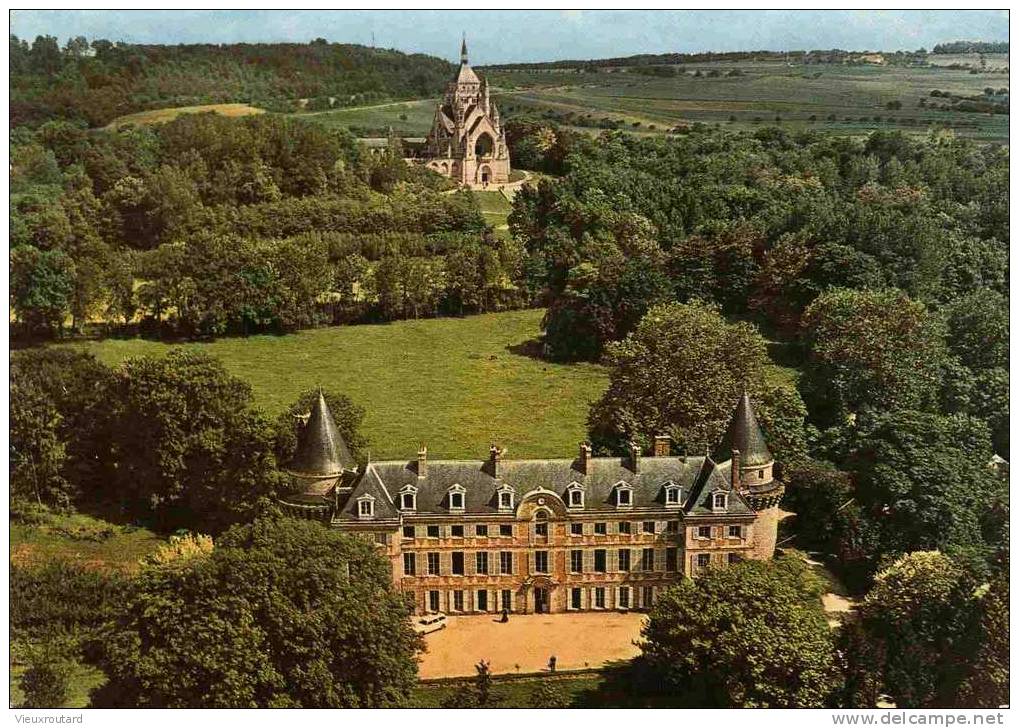 CPSM. DORMANS. LE CHATEAU ET LA CHAPELLE DE LA RECONNAISSANCE. DATEE 1987. - Dormans