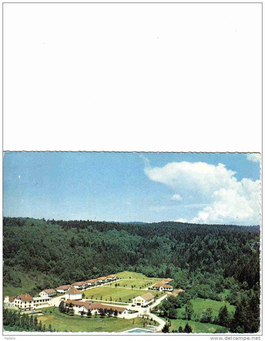 Carte Postale  39. Clairvaux   Vue D'avion - Clairvaux Les Lacs