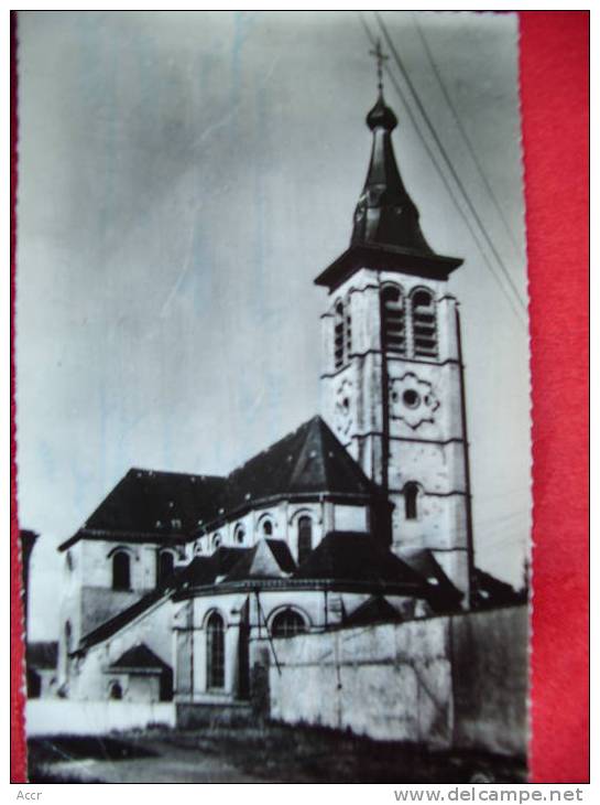 France  Le Cateau (Nord)  : 1613. L' Eglise St-Martin Datant De 1635 _ Vue Coté Sacristie - Le Cateau