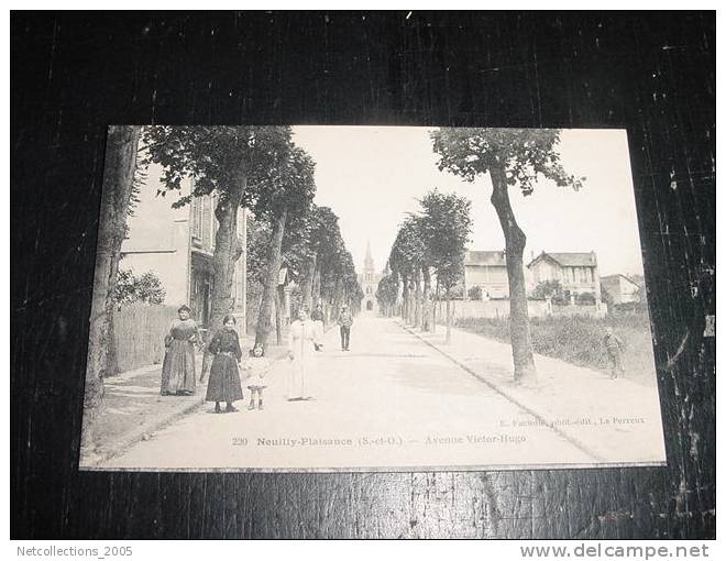 NEUILLY-PLAISANCE AVENUE VICTOR-HUGO - 93 SEINE SAINT DENIS - Carte Postale De France - Neuilly Plaisance