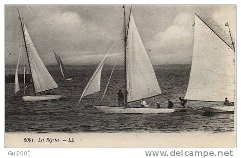 LES REGATES - Segelboote