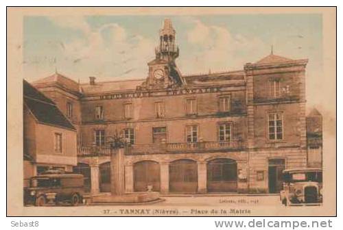 TANNAY PLACE DE LA MAIRIE - Tannay