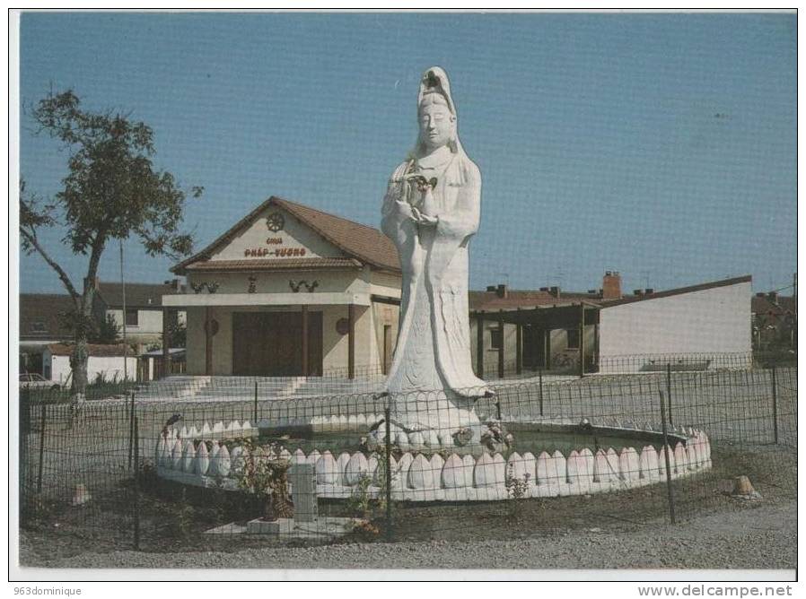 Pagode Phap-vuong Bouddha Bouddhisattva Avalokitecvarra Quan The Am Bot Tat - L'Être D'éveil Condescendant - Buddhismus