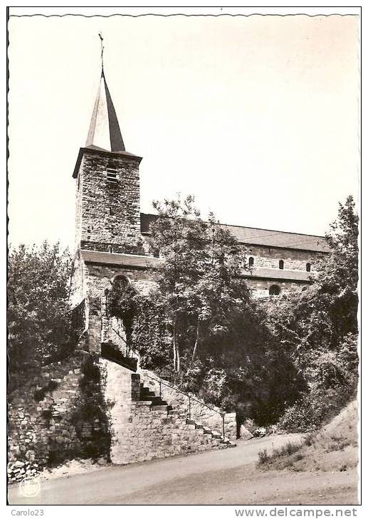 STRUD - HALTINNE  :    EGLISE  ROMANE     -  LES ESCALIERS DE L´ EGLISE - Gesves