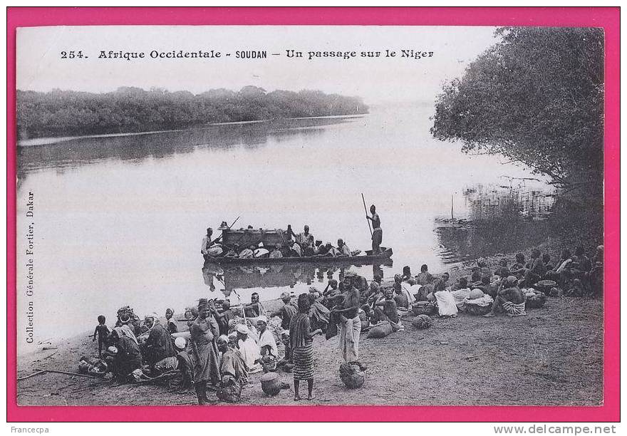 048 - AFRIQUE OCCIDENTALE  SOUDAN  Un Passage Sur Le Niger - Soudan