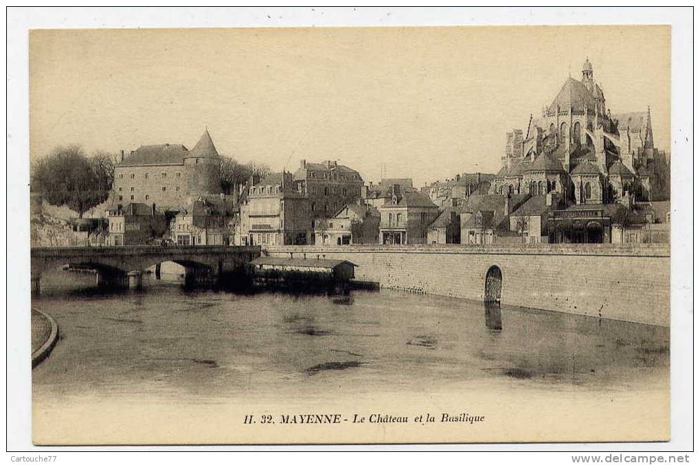 K8 - MAYENNE - Le Château Et La Basilique - Mayenne