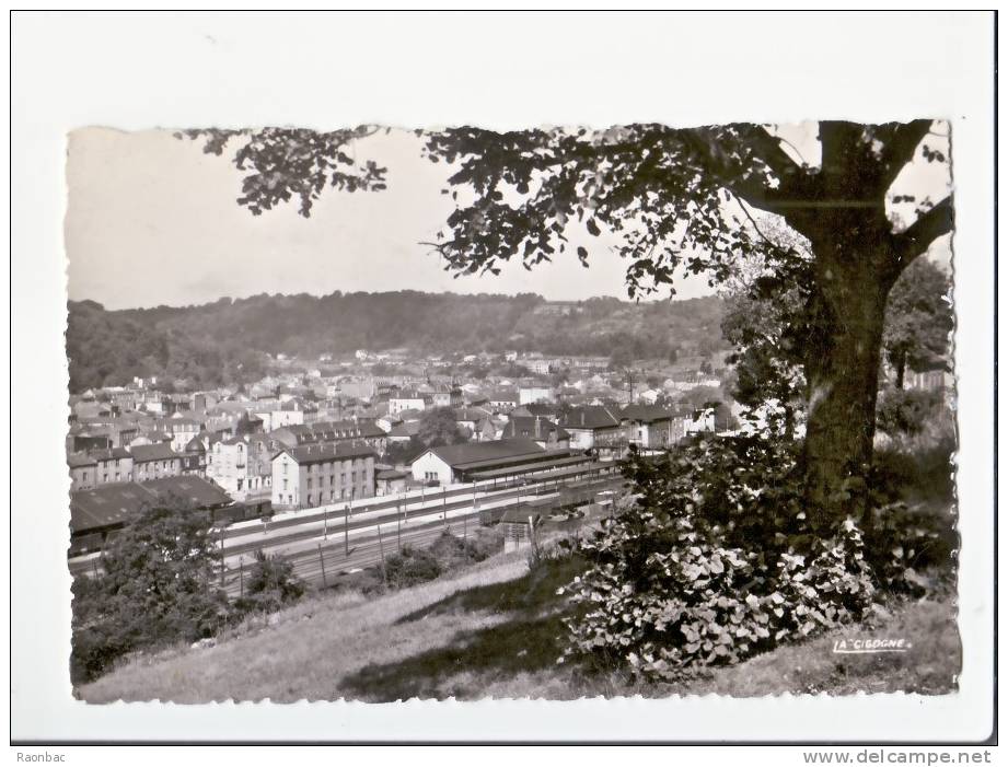 CPSM---54----LONGUYON----VUE GENERALE----GARE - Longuyon