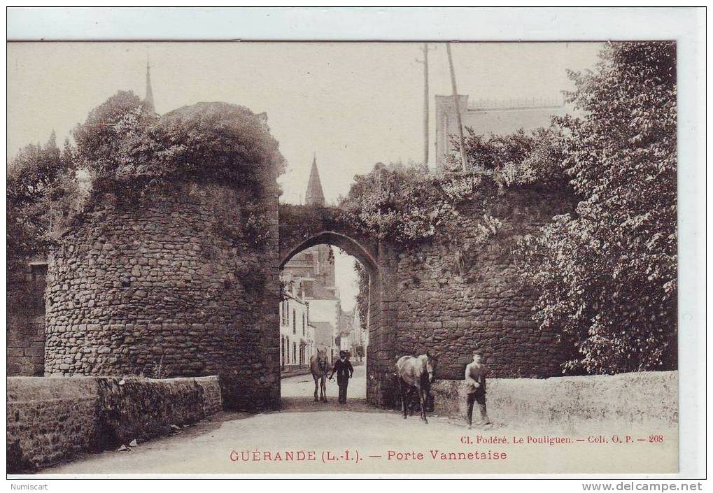 SUPERBE CPA..DE..GUERANDE..ANIMEE..BELLE VUE DE LA PORTE VANNETAISE.. - Guérande