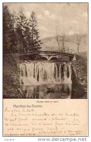 Marche-les-Dames Chutes Dans Le Parc. - Namen