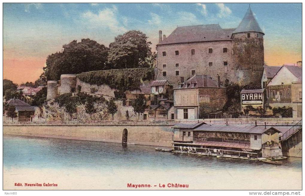 53 MAYENNE Le Château Cpa Couleur - Mayenne