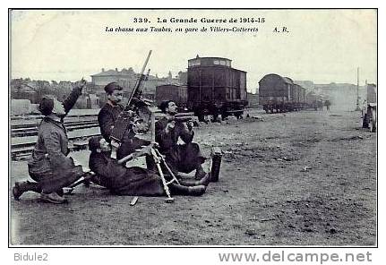 Chasse Aux Taubes En Gare De... - Villers Cotterets