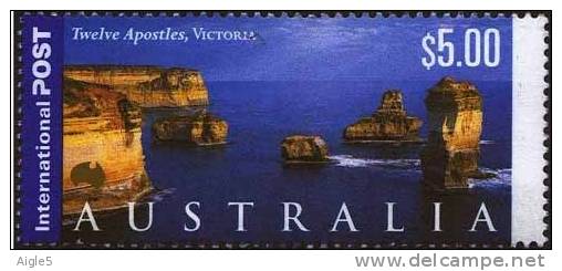 AUSTRALIE.Les 12  Apotres ( Victorai) Mer. Rochers - Inseln