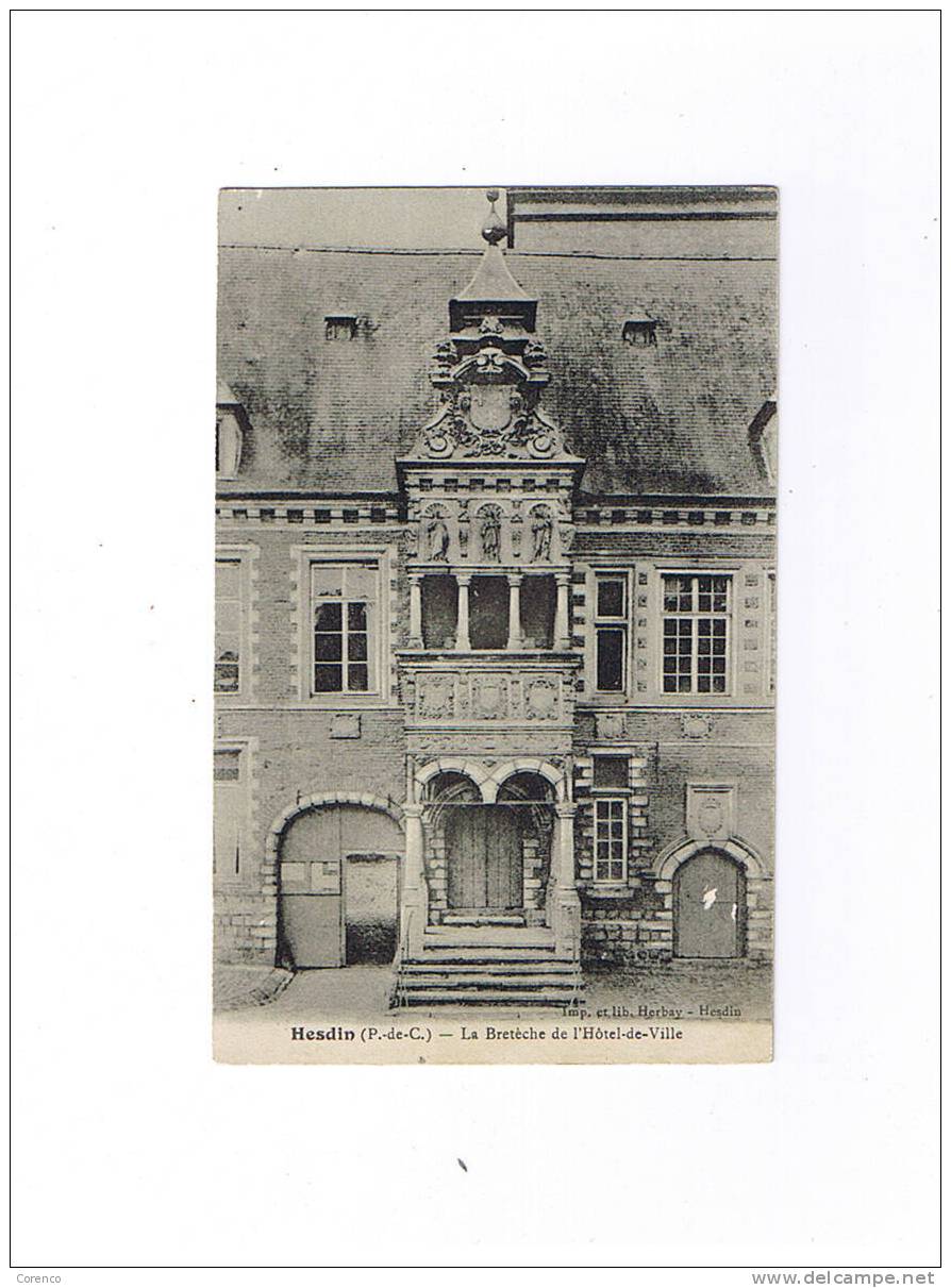 62   HESDIN   La Bretèche De L Hotel De Ville   écrite - Hesdin