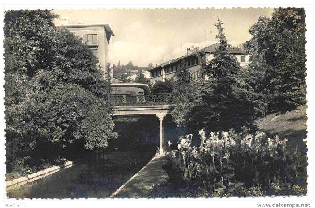 Trento.Albergo Bristol E Giardini.Très Belle Cpsm Dent.1949. - Trento