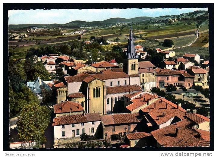 69 Rhône, CPSM 10x15, LE BOIS  D'OINGT, Vue Aérienne Eglise Et Maisons Autour, Petits Villages Au Fond., écrite, TBE - Le Bois D'Oingt