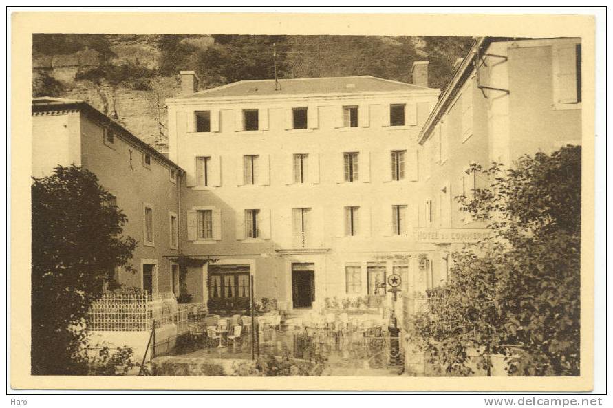 ROQUEFORT - Hôtel Du Commerce Ou Grand Hôtel - L'Entrée (704) - Roquefort