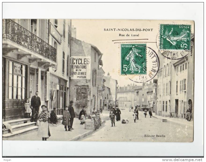 CPA----54---Saint Nicolas De Port ----RUE De LAVAL - Saint Nicolas De Port