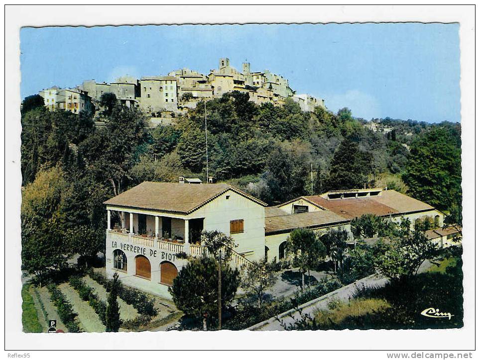 BIOT - Vue Panoramique - En Premier Plan La Verrerie De Biot - Biot