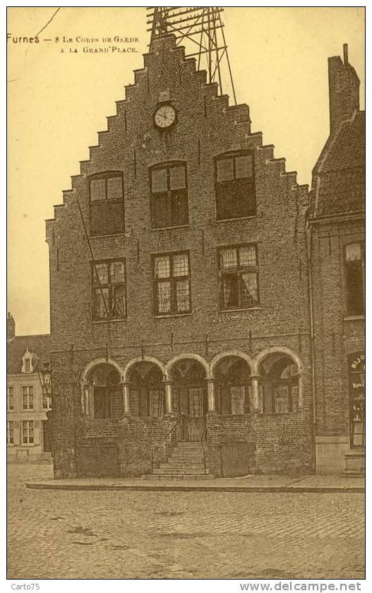 BELGIQUE - FURNES - VEURNE - Le Corps De Garde - Grand Place - Veurne