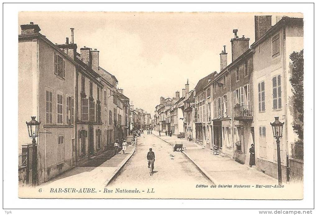 Bar Sur Aube La Rue Nationale - Bar-sur-Aube