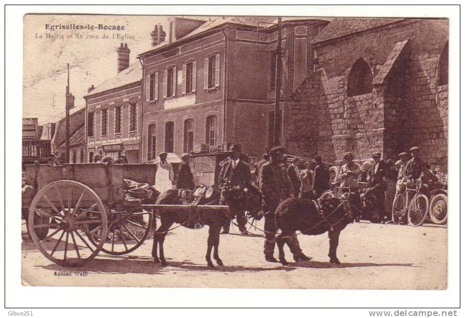 89 - EGRISELLES LE BOCAGE - MAIRIE ET EGLISE TRES TRES ANIMEES - Egriselles Le Bocage