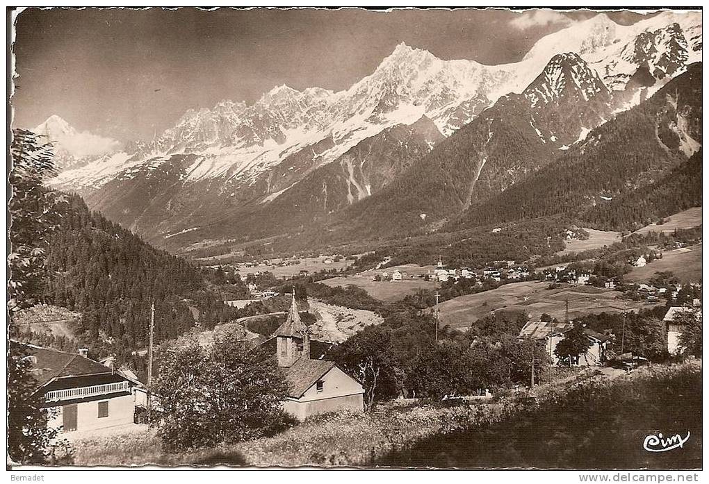 LES HOUCHES....VUE GENERALE ET LA CHAINE DU MONT BLANC - Les Houches