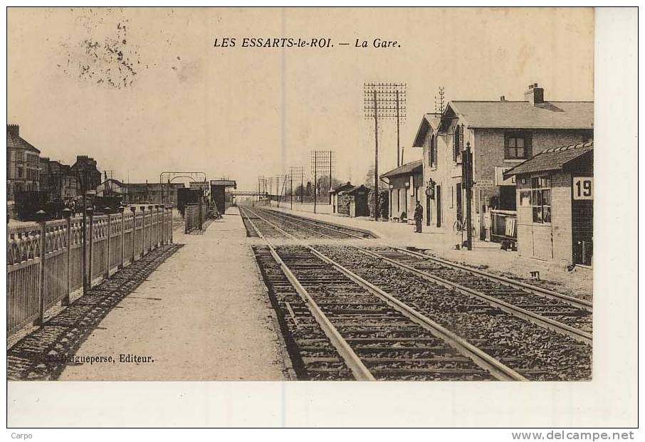 Les-ESSARTS-le-ROI - La Gare. - Les Essarts Le Roi