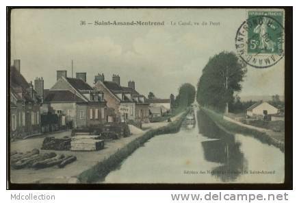 18 SAINT AMAND MONTROND Le Canal Vu Du Pont (carte Couleur) - Saint-Amand-Montrond