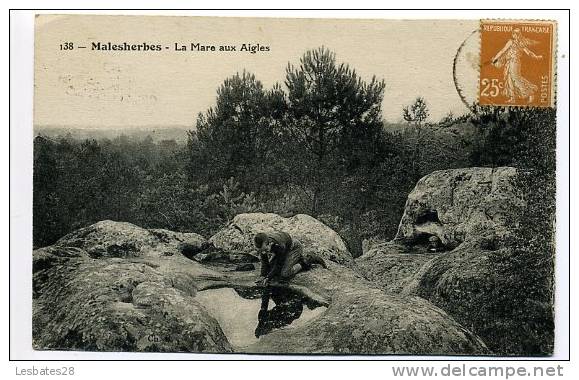 CPA 45.-MALESHERBES.-La Mare Aux Aigles.-Personnages.-qsdf 405 - Malesherbes