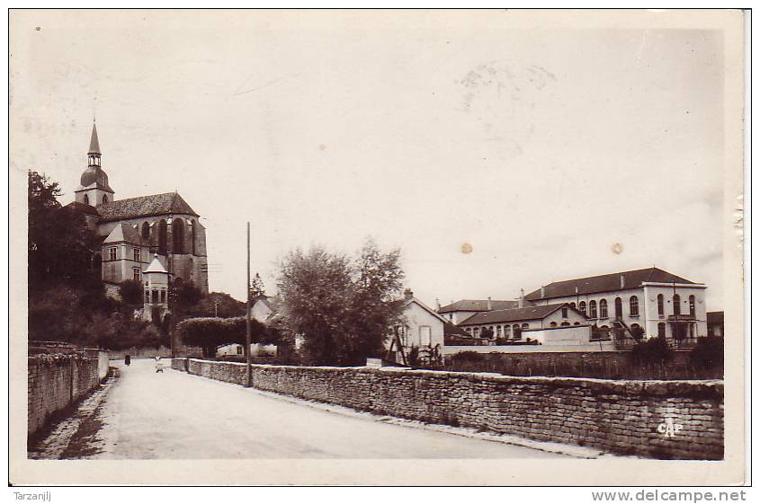 CPSM De Neufchâteau (Vosges 88): Eglise Saint Nicolas Et Nouvelle Ecole - Neufchateau