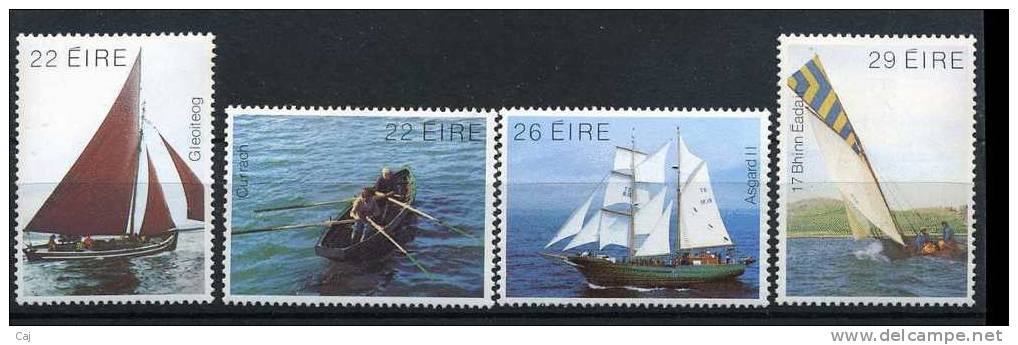 Irlande  -  1982  :  Yv  479-82  **    Bateau - Boat - Ongebruikt