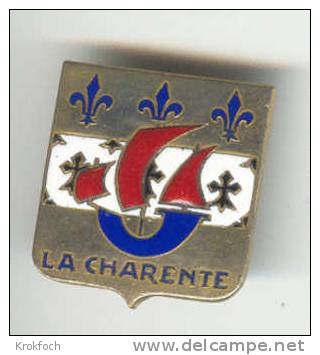 Insigne Marine France - Pétrolier La Charente - Navy