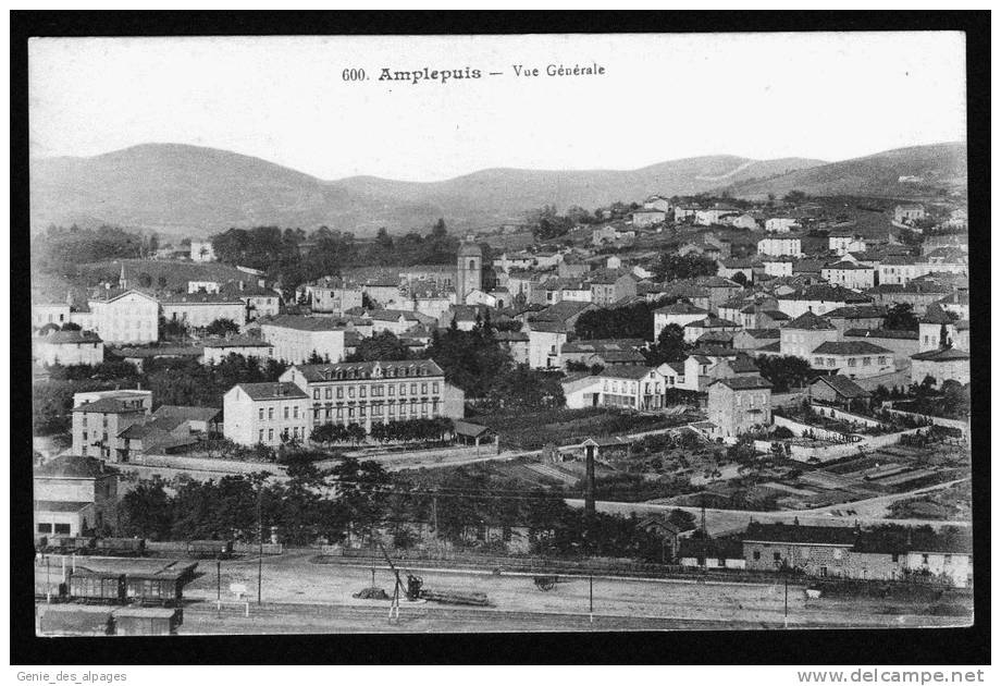 69 AMPLEPUIS,95, Vue Générale, Gare Et Wagons Au Premier Plan, Dos Divisé, écrite En 1905, - Amplepuis