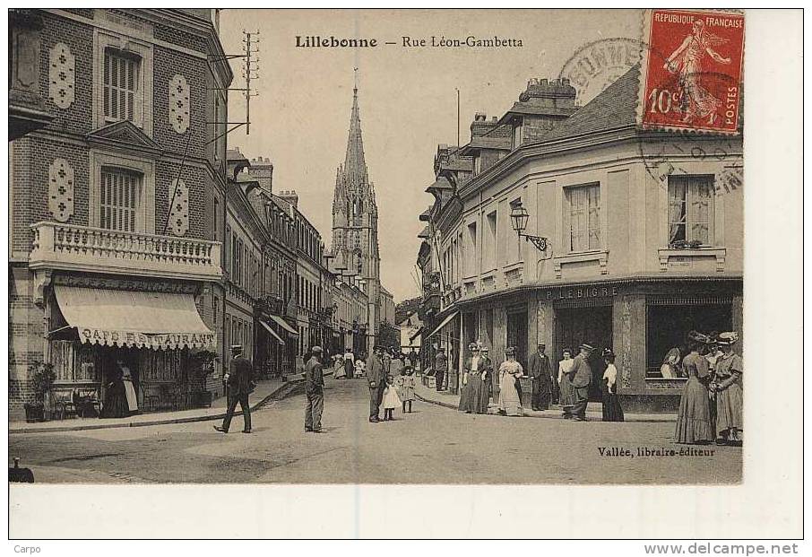 LILLEBONNE. - Rue Léon-Gambetta. - Lillebonne