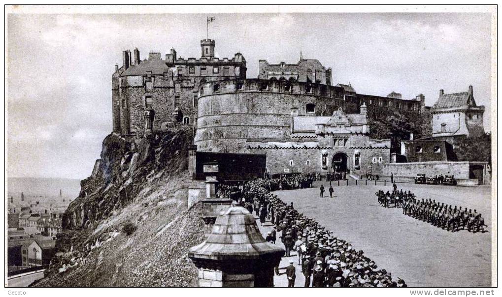 Edinburgh Castle, Changing The Guard - Midlothian/ Edinburgh