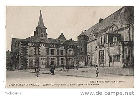 CPA 60 CREVECOEUR LE GRAND - Hospice Caron Pinchon Et Cour D Honneur Du Chateau - Crevecoeur Le Grand