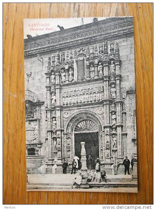 Santiago  Hospital Real , Animacion , Espana Cca 1910 VF-  D7755 - Santiago De Compostela