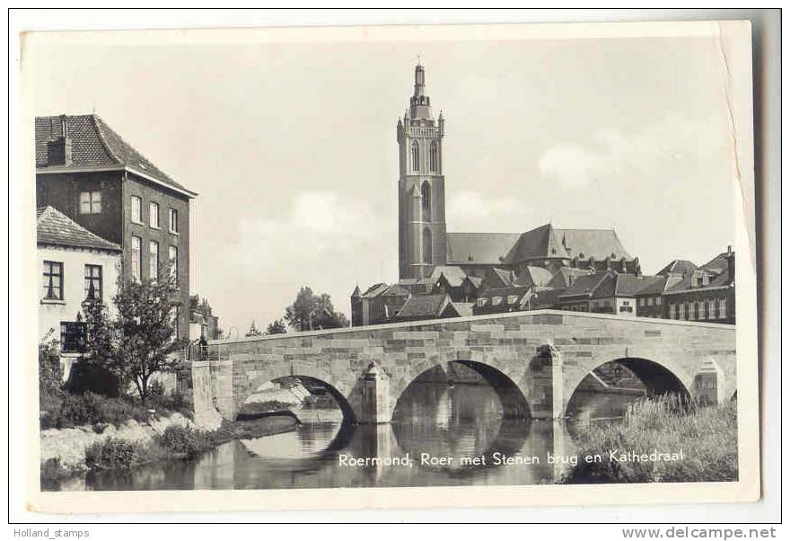 ANSICHTKAART ROERMOND ROER MET STENEN BRUG POSTSTEMPEL 1958 - Roermond