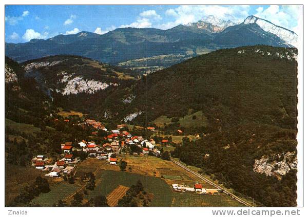 CARTE POSTALE DE ST-JEOIRE EN FAUCIGNY - POUILLY - VUE GENERALE - Saint-Jeoire