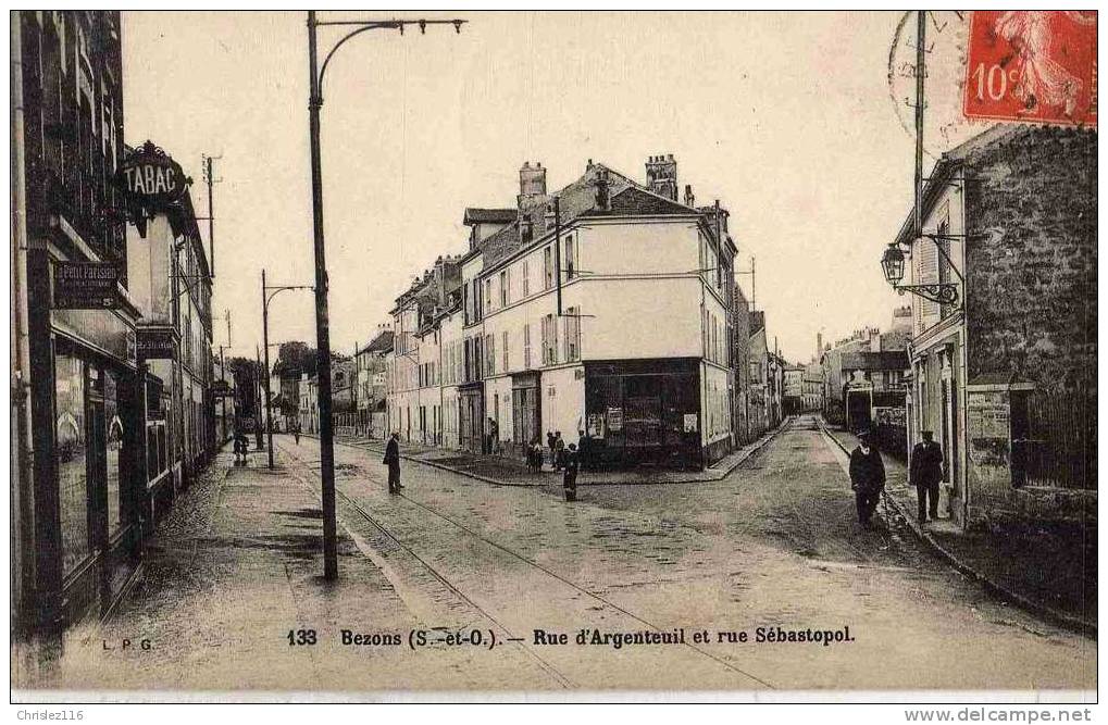 95 BEZONS Rue D'Argenteuil Et Rue De Sébastopol  Superbe - Bezons