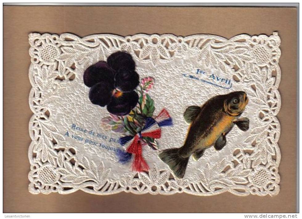 1ER AVRIL POISSON D´AVRIL CARTE DENTELLE UNE PENSEE ENVOYEE A DOHAN - Brodées