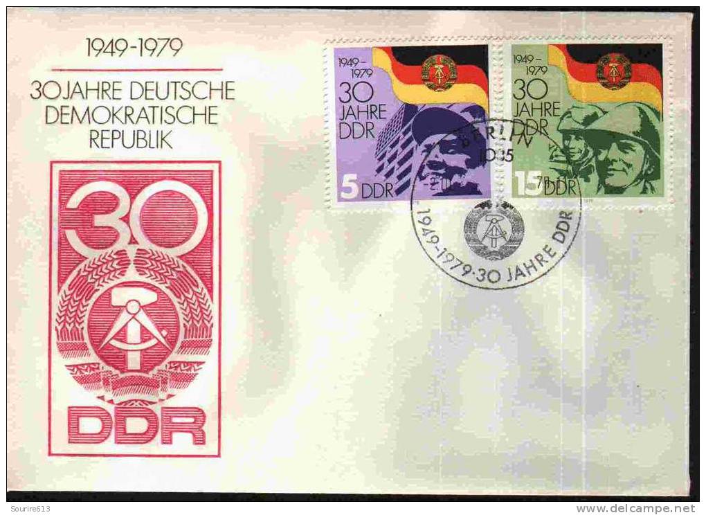 Fdc Allemagne 1979 Drapeaux DDR Travailleurs & Soldats - Buste