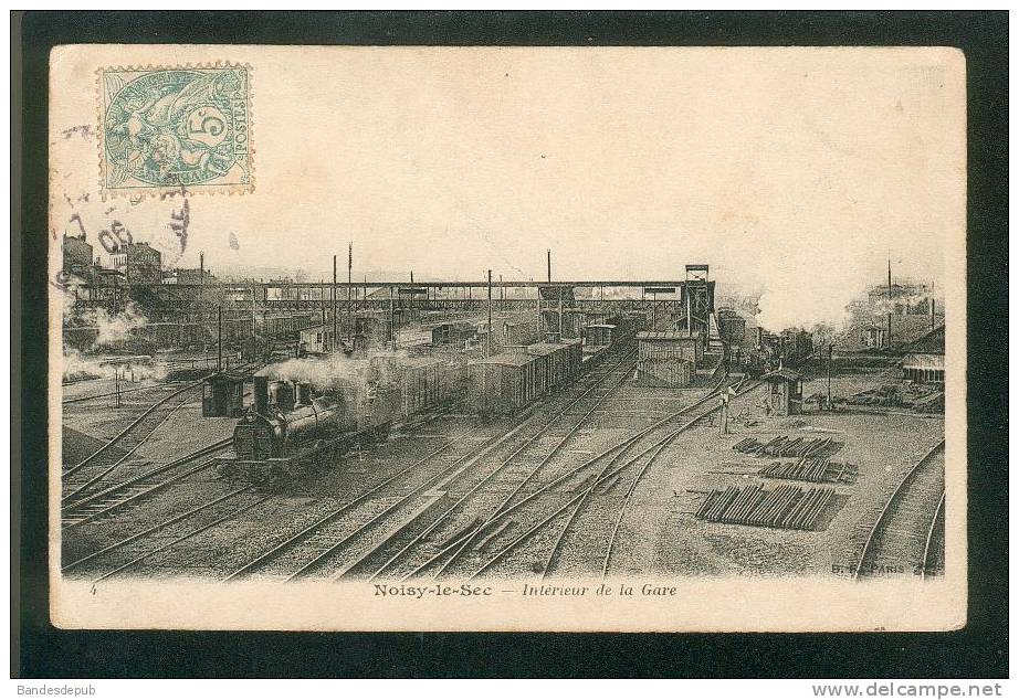 Noisy Le Sec (93) - Intérieur De La Gare ( Train B.F. Paris) - Noisy Le Sec