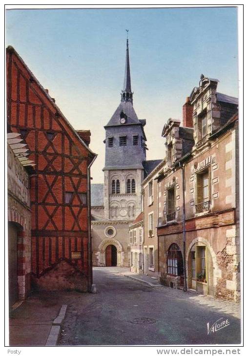 CPSM - ROMORANTIN - L'Eglise St Etienne Et Maisons Anciennes - Coul - Ann 70 - - Romorantin